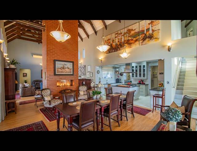 3 BEDROOM HOUSE FOR SALE IN RETIRE AT MIDSTREAM